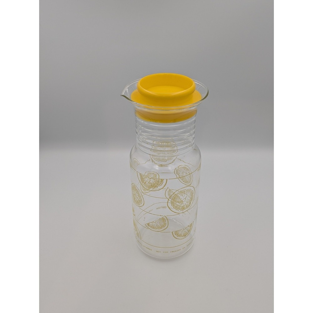 Vintage Pyrex Lemon Borosilicate Pitcher 1.5 Qt 7014 Yellow Juice Carafe 70s/80s